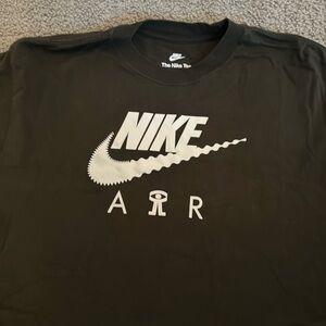 Nike men’s small t shirt
